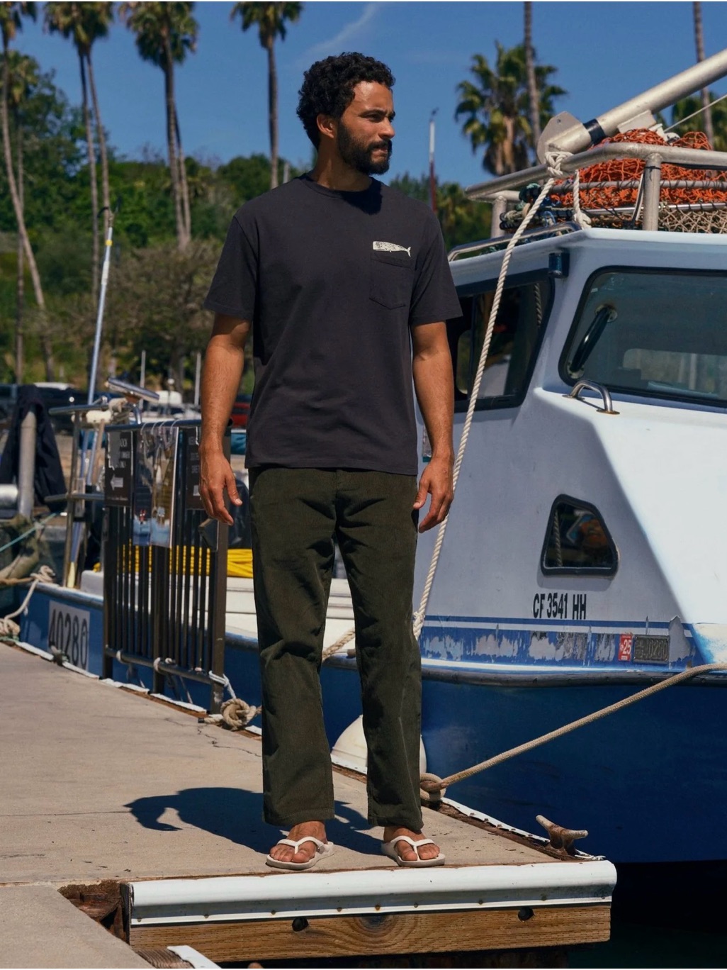 Mollusk Surf Shop Men's Faded Black Pocket T-Shirt Old Whale Size Medium — image 6 of 8